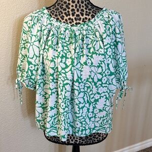 LOFT Green and White Floral Peasant Blouse